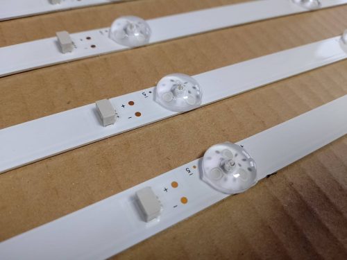 55HR332M11A1 V0 , 4L-ZX055T-HR009X LED háttérvilágítás (T0719)
